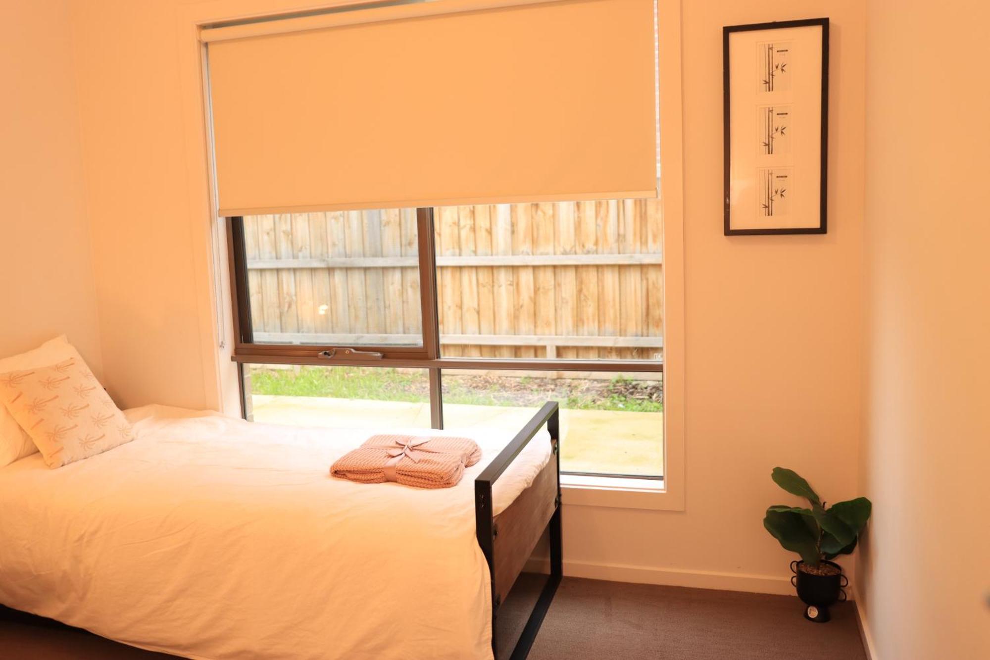 Melbourne Holiday House For 15 Peoples In Sanctuary Lake Пойнт Кук Екстериор снимка