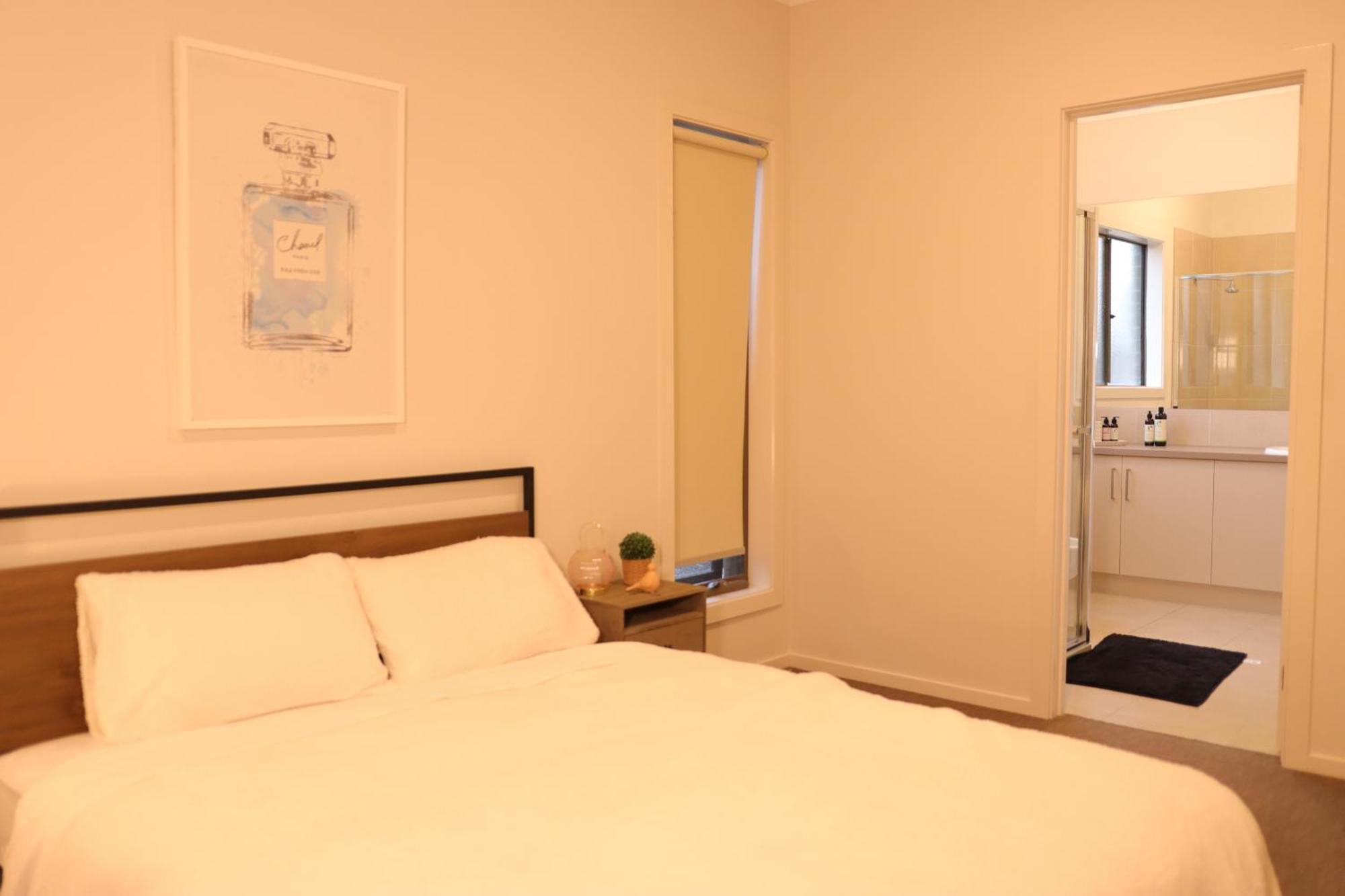 Melbourne Holiday House For 15 Peoples In Sanctuary Lake Пойнт Кук Екстериор снимка