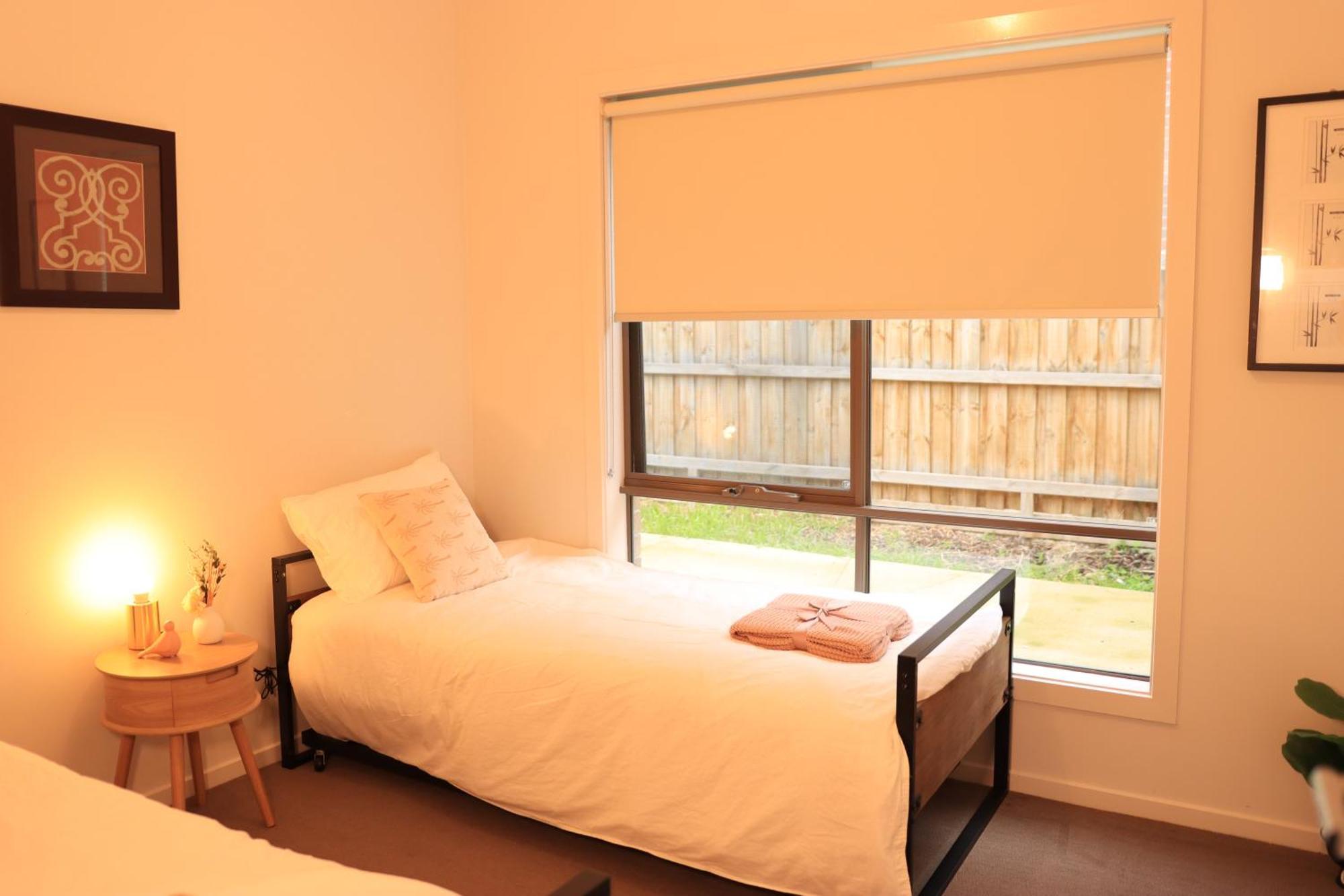 Melbourne Holiday House For 15 Peoples In Sanctuary Lake Пойнт Кук Екстериор снимка